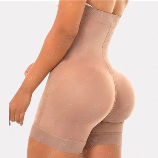 Faja Short medio Alaska V 100% Colombiana Sin Costura en el área de los Glúteos para mayor realce y mas Comodidad, Invisible debajo de la ropa(Media compresión)