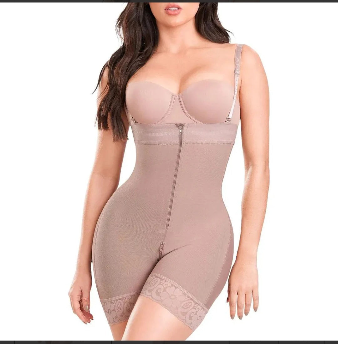 VALENCIA COCOA Shaperwear invisible en el área de los glúteos