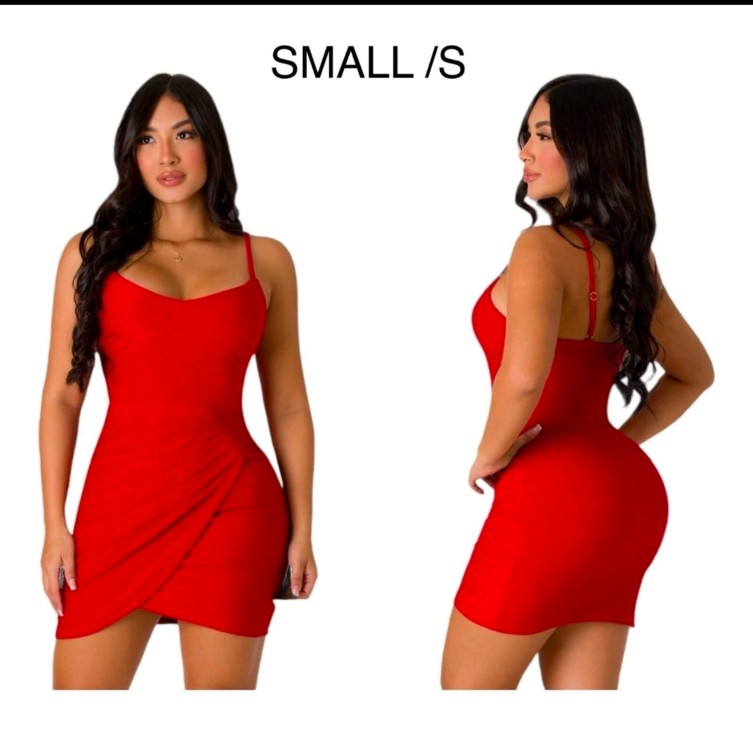 Vestido Ajustado para resaltar tu silueta 🌹